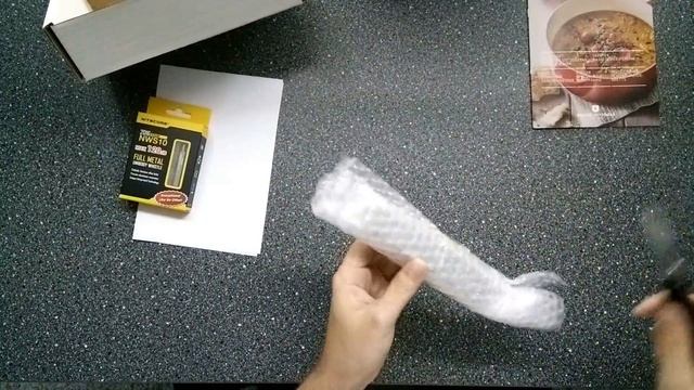 Paket KnivesandTools - Unboxing - Deutsch