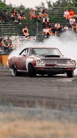 Insane 1969 Plymouth Satellite Drifting! Ever seen a classic #drift before_ #driftcar #plymouth