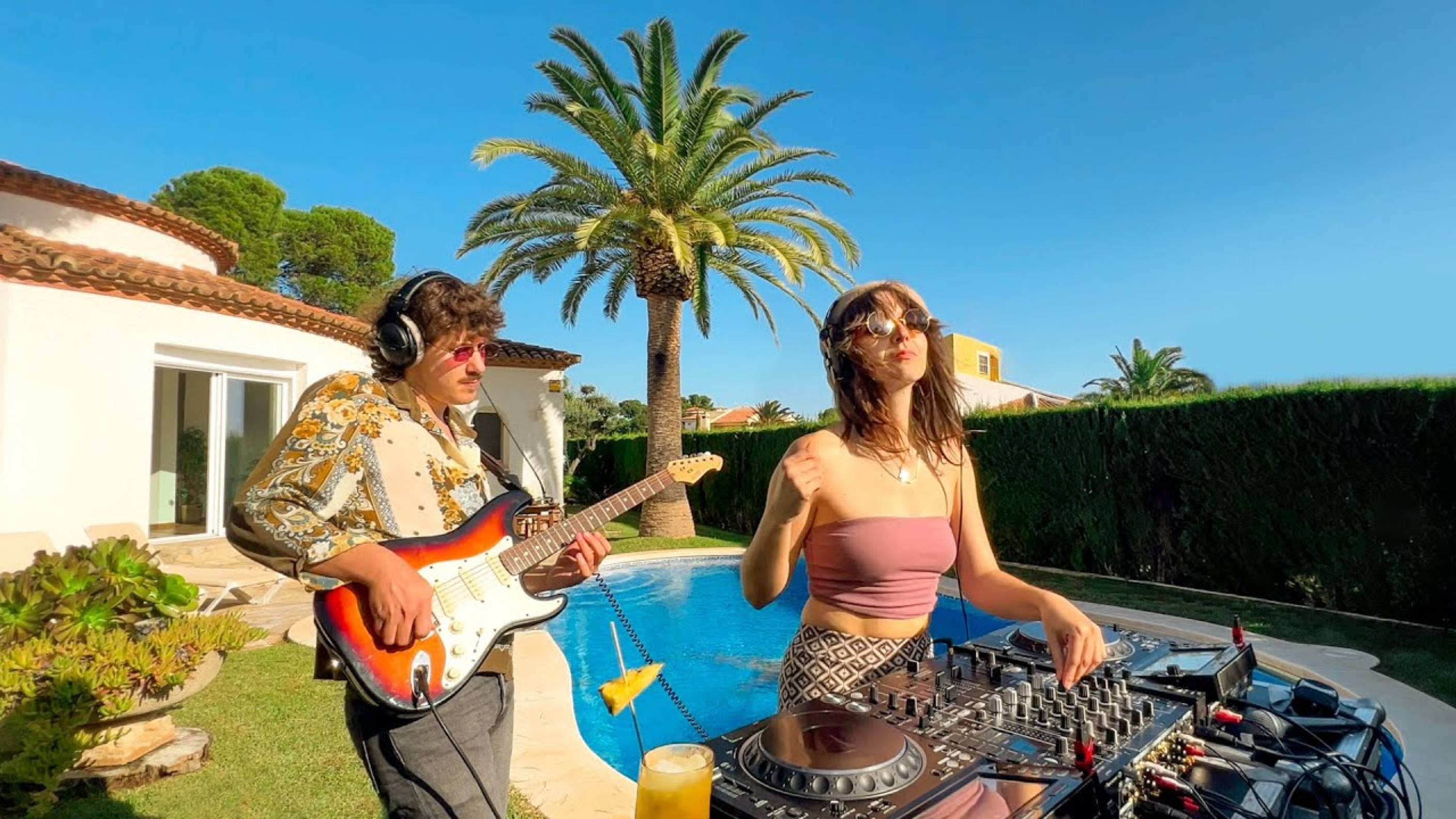 Flavour Trip | Chillout Morning House Music Mix - Funky Poolside Brunch Playlist