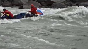 Ильгуменский порог, август 2015.Средняя вода.