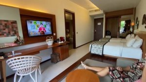 Merusaka Nusa Dua, Deluxe Pool View Room Tour