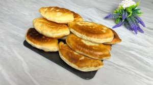 Такое ТЕСТО можно хранить в холодильнике и замораживать. Пирожки вкуснее чем в кафе!!!