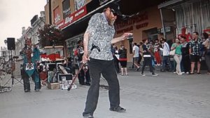 'La Camisa Negra', исполнитель Juanes, Колумбия