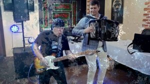 С Новым годом, друзья!