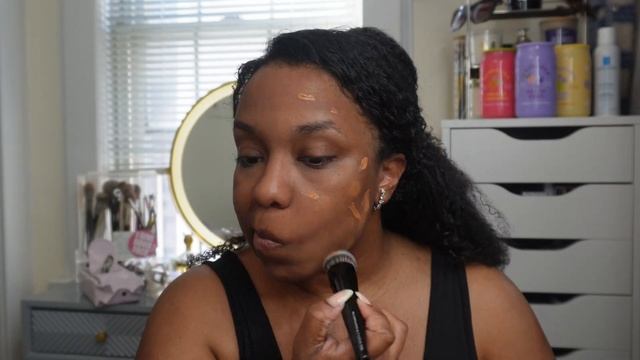 REFORMULATED! MAC STUDIO FIX FOUNDATION REVIEW | NC47 vs NC50 | OILY COMBO SKIN | Watch in 4K смотреть онлайн