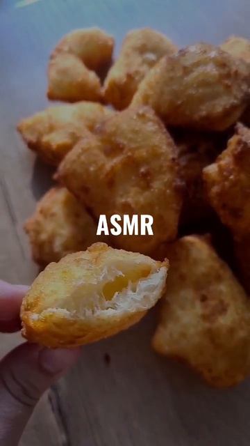 Какой ХРУСТЯЩИЙ бауырсак😍😍😍Тает во рту и не вредно(на закваске) #youtube #youtubeshorts #бауырсақ смотреть онлайн