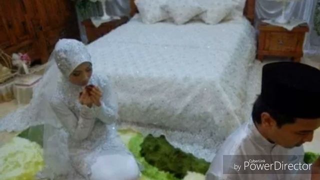 Pux su porno videolarni tomosha qilish