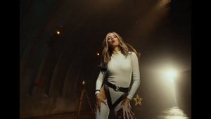 DOROFEEVA - gorit (Official Music Video)