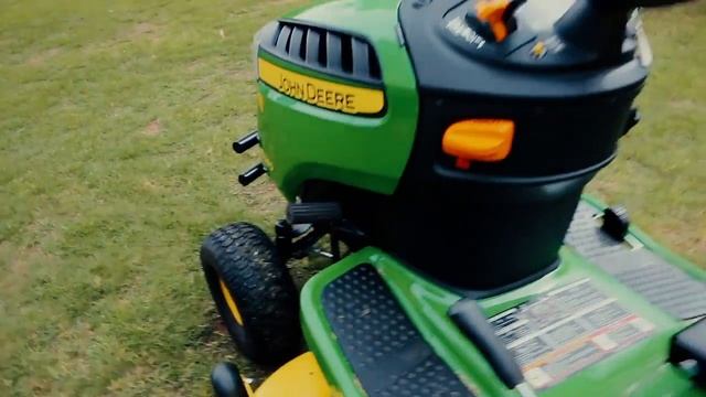 John Deere S240 at Vanderfield смотреть онлайн