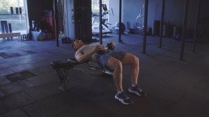 Ягодичный мостик от скамьи с гантелью с медленным опусканием/ Slow DB hipthrust