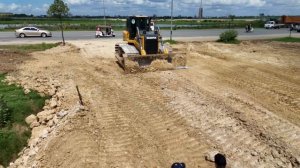 Строительство, обзор на засыпку, другой ракурс, один из старых объектов