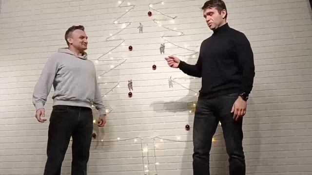 В квадрате В кубе