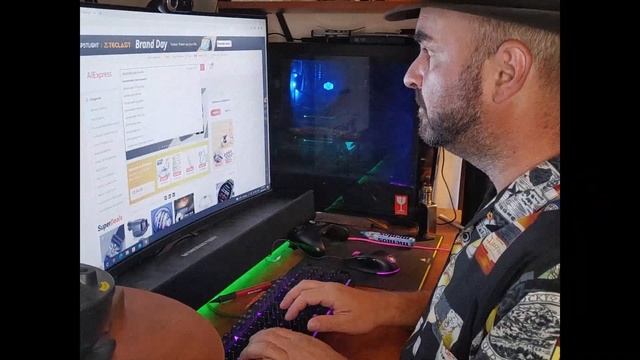 Best Luke Skywalker lightsaber on a budget #shorts смотреть онлайн