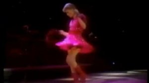 Olivia Newton John - A little more love (Live - Concert)