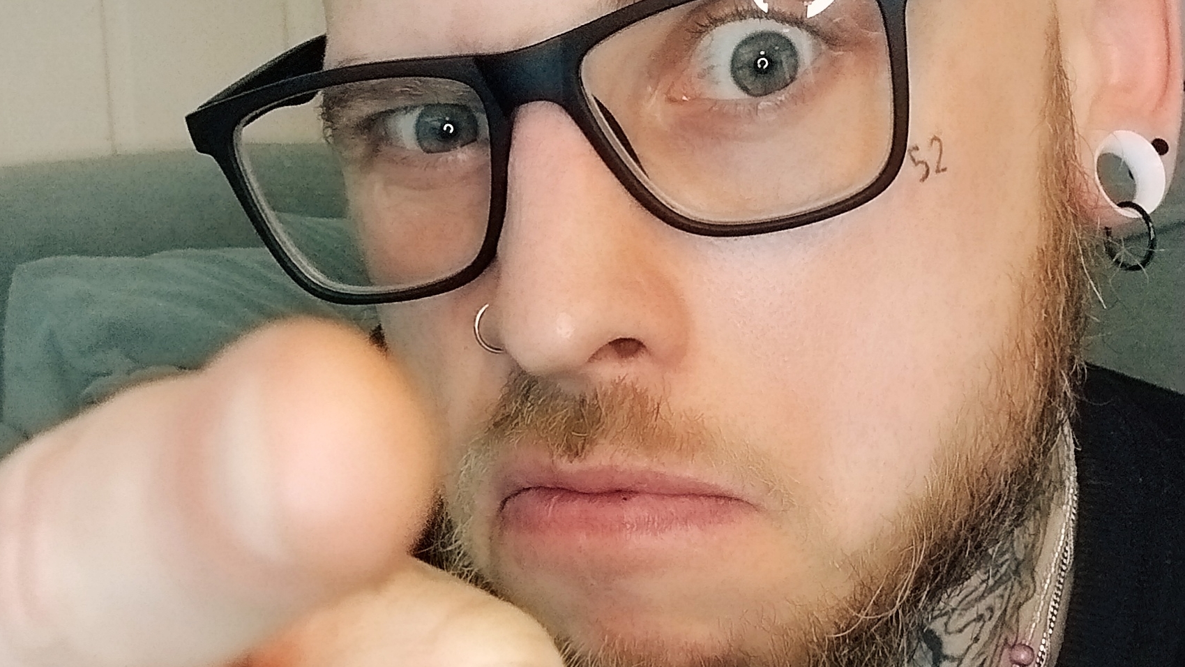 Бонусная алкогольная история смотреть онлайн