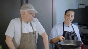 Лара Кацова готовит свои знаменитые баклажаны. Два рецепта в одном / Кушать будем! на Sheinkin40