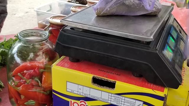 Опять еду на рынок продавать 💵$. Простая касса своими руками . Что продают на рынке кроме овощей. смотреть онлайн