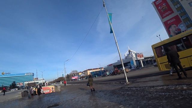 Площадь перед ЦУМом 16 декабря 2021 года