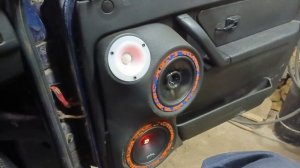Установка динамиков в ЛАДА 21214 DL Audio Baracuda 165 SE