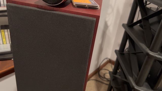 Teac V-900X Twins: Revived & Revving - A Demo of Restored Masterpieces смотреть онлайн