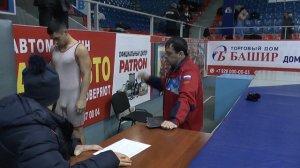 Взвешивание борцов до 86 кг.