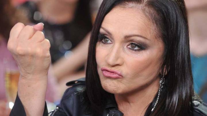 София Ротару умоляет народ России помочь ей собрать деньги для срочной помощи жене смотреть онлайн