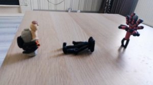 Камерамен титан и спикер мен титан против Джимена