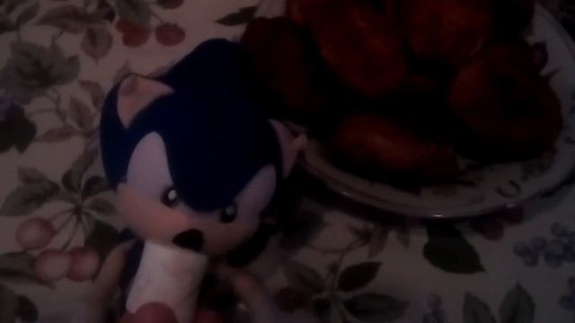 Реальная Жизнь Ёжика Соника №78 – Зефирки в печенье и Зефирки в шоколаде смотреть онлайн