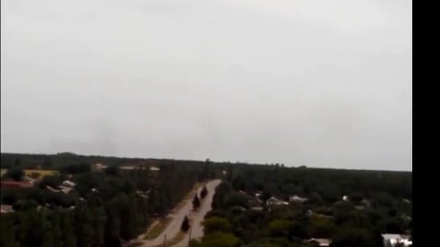 зенитный ракетный комплекс "БУК" уезжает из г. Торез после того как сбит Боинг-777 Малайзии