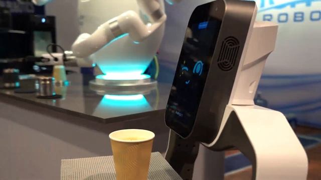 Can a robot make a good cup of coffee - we find out at CES 2022 смотреть онлайн