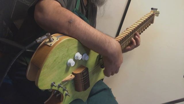 SemiHollow Eleki Sitar смотреть онлайн