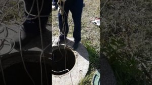 Как чистить скважину желонкой #починискважину #мастернастодел Павел