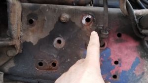 VOLVO F12 Вольво ф12 снятие гидроуселителя.mp4