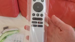 БЫСТРЫЙ ОБЗОР ТЕЛЕВИЗОРА SBER 32" РЕШЕНИЕ РОДИТЕЛЕЙ НА КУХНЮ