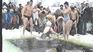 Крещенские купания в Солонице 19.01.2001 г