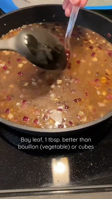 Black Beans really good with rice and some pernil (roasted pork) смотреть онлайн