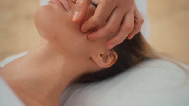 Массаж на море. Релакс смотреть онлайн