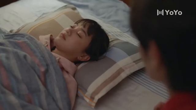 【Full Movie】傲娇男孩看着不断靠近的灰姑娘，脸红了💋Chinese Drama