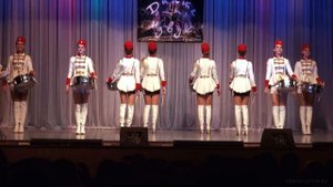 Выступление барабанщиц