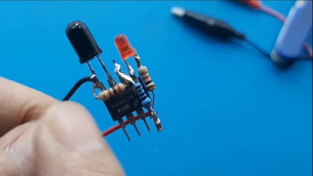 Flame detector super sensitif Simple Electronic Project