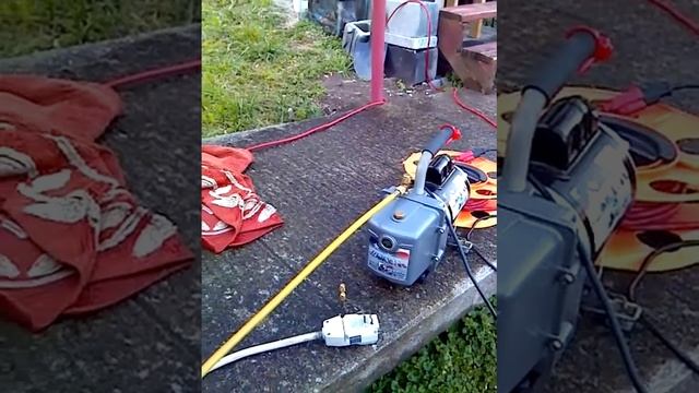 vacuum gauge смотреть онлайн