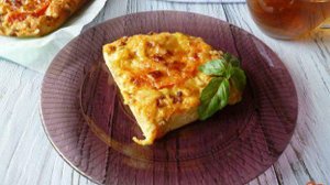Открытый пирог с фаршем помидорами и сыром