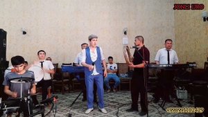 Akmalcha kichkinajon kichkina.