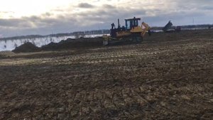 Перемещение грунта Бульдозером