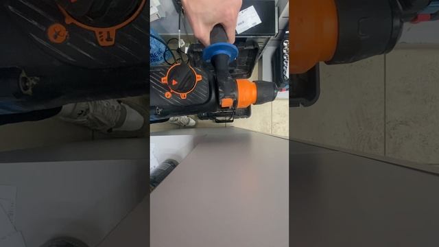 Перфоратор Dexter смотреть онлайн