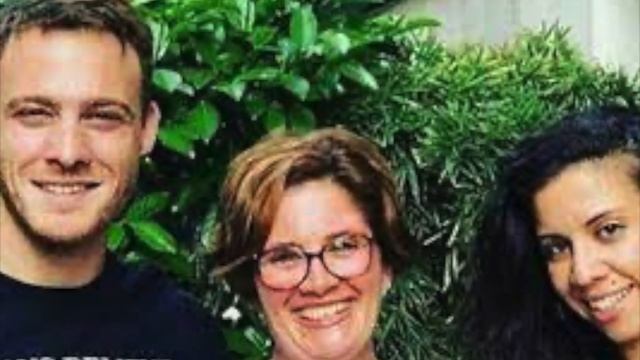 Kerem Bursins elder sister Melis Bursins statement surprised Kerem Bursin