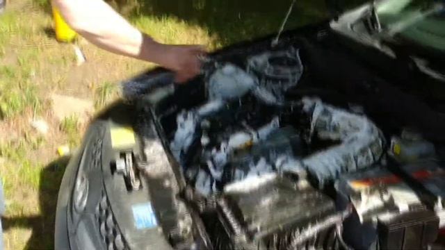 Помывка двигателя 2 ролик. Первый смотрите на канале ... смотреть онлайн