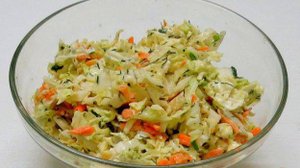 Салат из пекинской капусты