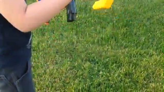 Конструирование бластеров Нёрф смотреть онлайн