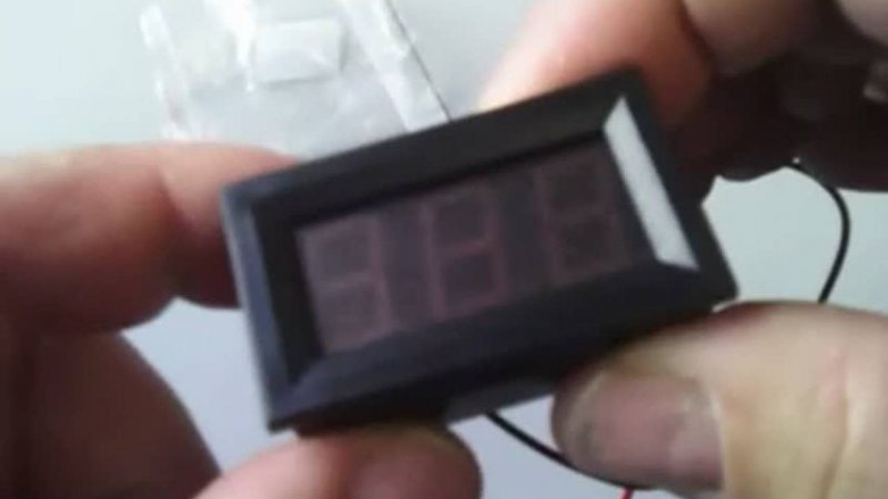 Цифровой вольтметр постоянного тока
